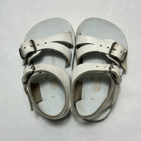 Sun-San Surfer White leather baby‎ Sandals size 2 summer shoes shoe classic - Picture 1 of 6